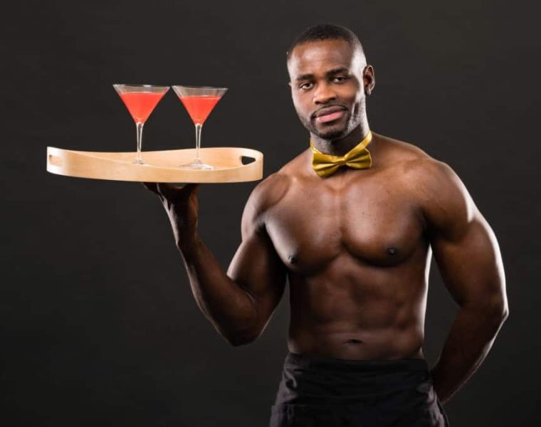 topless-waiter-1024x683